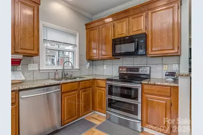 8603 Fox Chase Lane, Charlotte, NC 28269 - Photo 12