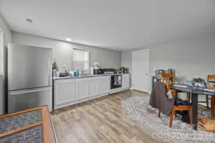 319 N Arnold St, Pageland, SC 29728 - Photo 4