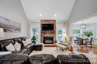 134 Lakeshore Hills Drive, Mooresville, NC 28117 - Photo 8