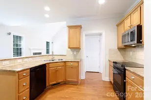 2656 Stonetrace Dr, Rock Hill, SC 29730 - Photo 8