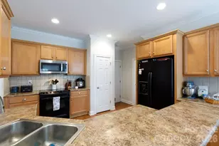 2656 Stonetrace Dr, Rock Hill, SC 29730 - Photo 8