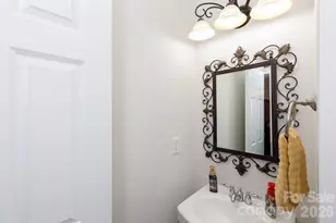 2656 Stonetrace Dr, Rock Hill, SC 29730 - Photo 4