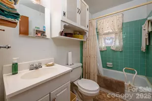 1631 Lincoln Dr, Shelby, NC 28152 - Photo 10