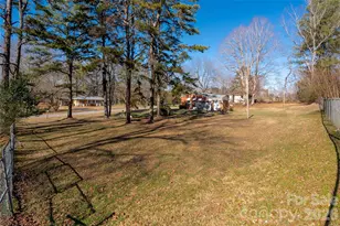 1631 Lincoln Dr, Shelby, NC 28152 - Photo 18