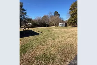 1015 20th Street NE, Hickory, NC 28601 - Photo 12