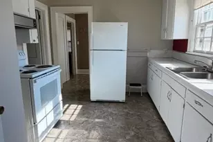 1015 20th St NE, Hickory, NC 28601 - Photo 8