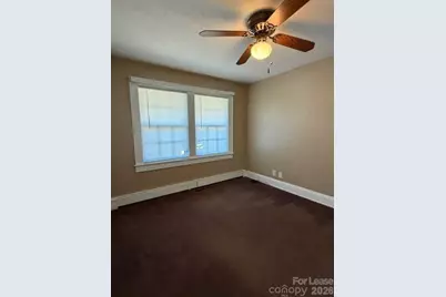 1015 20th Street NE, Hickory, NC 28601 - Photo 4