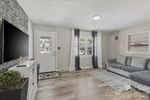 2563 Marble St, Newton, NC 28658 - Photo 10