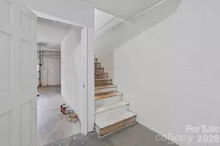 239 13th Ave Pl NW, Hickory, NC 28601 - Photo 26