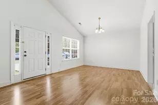 2126 Downing St, Charlotte, NC 28205 - Photo 10