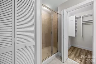 505 E 6th St, Charlotte, NC 28202 - Photo 10