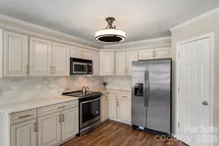 104 Heinz Rd, Grover, NC 28073 - Photo 14