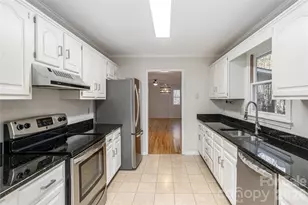 55 English Ivy Ln, Zirconia, NC 28790 - Photo 4