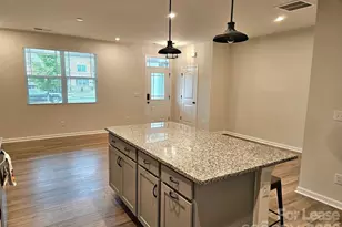 15314 Braid Mdw Dr, Charlotte, NC 28278 - Photo 4