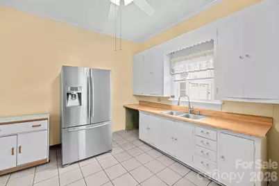 1244 21st Street NE, Hickory, NC 28601 - Photo 12