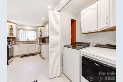 638 Fugate Avenue, Charlotte, NC 28205 - Photo 14
