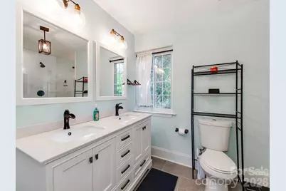 638 Fugate Avenue, Charlotte, NC 28205 - Photo 18