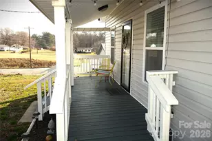 112 E Hartford Ave E, Bessemer City, NC 28016 - Photo 6