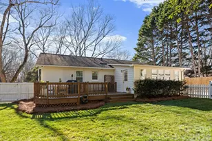 1811 Wedgedale Dr, Charlotte, NC 28210 - Photo 30