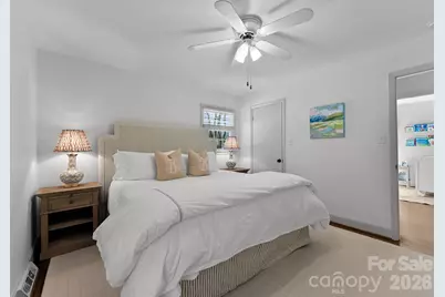 1811 Wedgedale Drive, Charlotte, NC 28210 - Photo 22