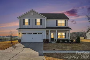 1521 Hobart St, Monroe, NC 28110 - Photo 2