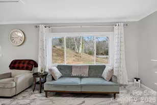 105 Countryside Dr SW, Lenoir, NC 28645 - Photo 14