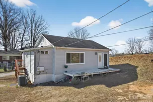 105 Countryside Dr SW, Lenoir, NC 28645 - Photo 36