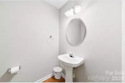 8144 Christmas Court, Charlotte, NC 28216 - Photo 4