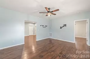 1206 Wiscassett St, Albemarle, NC 28001 - Photo 4