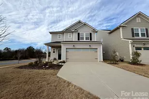 14036 Canemeadow Dr, Charlotte, NC 28278 - Photo 2