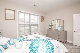 1401 Curling Creek Dr, Indian Trail, NC 28079 - Photo 8