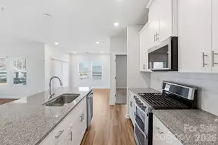 4526 Bright Rd, Charlotte, NC 28214 - Photo 10
