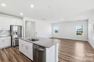 4526 Bright Rd, Charlotte, NC 28214 - Photo 8