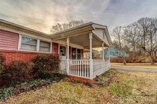 1040 Allison Dr, Shelby, NC 28150 - Photo 6