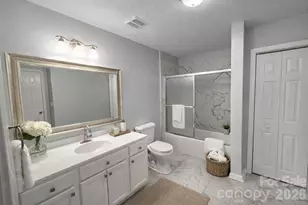 8119 Tremaine Ct, Charlotte, NC 28227 - Photo 16