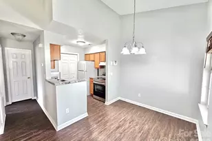 8119 Tremaine Ct, Charlotte, NC 28227 - Photo 10