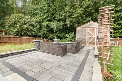 14038 Pinyon Pine Lane, Charlotte, NC 28215 - Photo 16