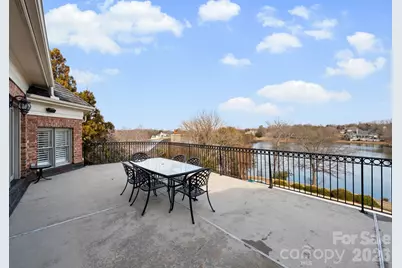 8721 Lake Challis Lane, Charlotte, NC 28226 - Photo 32