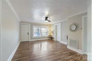 1309 Dearborn Ave, Charlotte, NC 28206 - Photo 6