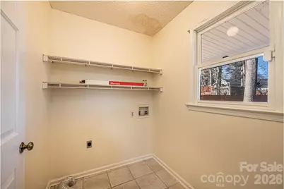 5284 Lisa Lane, Hickory, NC 28602 - Photo 22