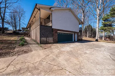 5284 Lisa Lane, Hickory, NC 28602 - Photo 6