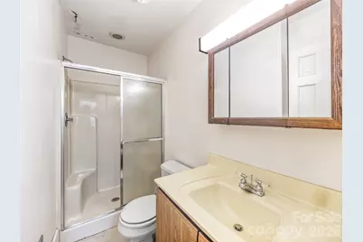 385 Chunns Cove Road, Asheville, NC 28805 - Photo 20