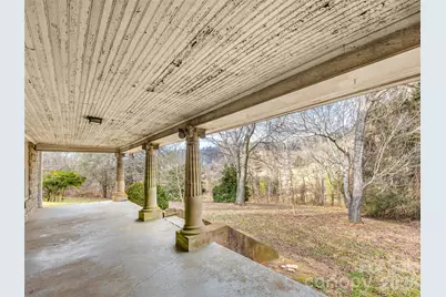 385 Chunns Cove Road, Asheville, NC 28805 - Photo 6