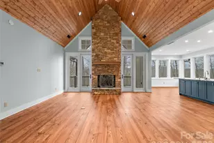 472 Cardinal Rd, Brevard, NC 28712 - Photo 6