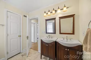 45 Woodvale Ave, Asheville, NC 28804 - Photo 30