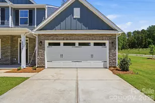 5939 New River Dr, Huntersville, NC 28078 - Photo 2