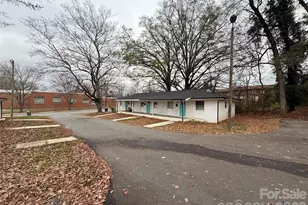 2427 Carmine St, Charlotte, NC 28206 - Photo 10