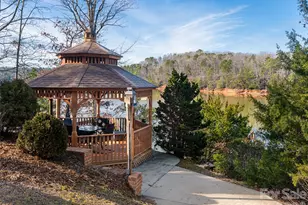 1341 Forest Lake Heights Dr, Nebo, NC 28761 - Photo 40