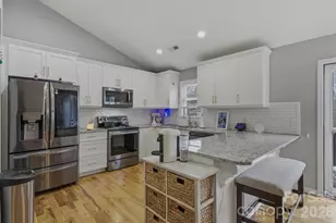 4314 Belmont Dr, Morganton, NC 28655 - Photo 10