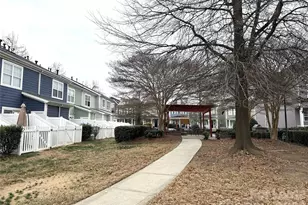 448 Hurston Circle, Charlotte, NC 28208 - Photo 14